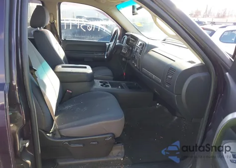 2008 Chevrolet Silverado 1500 Lt2 z USA, uszkodzony, nr VIN 2GCEK133581277187